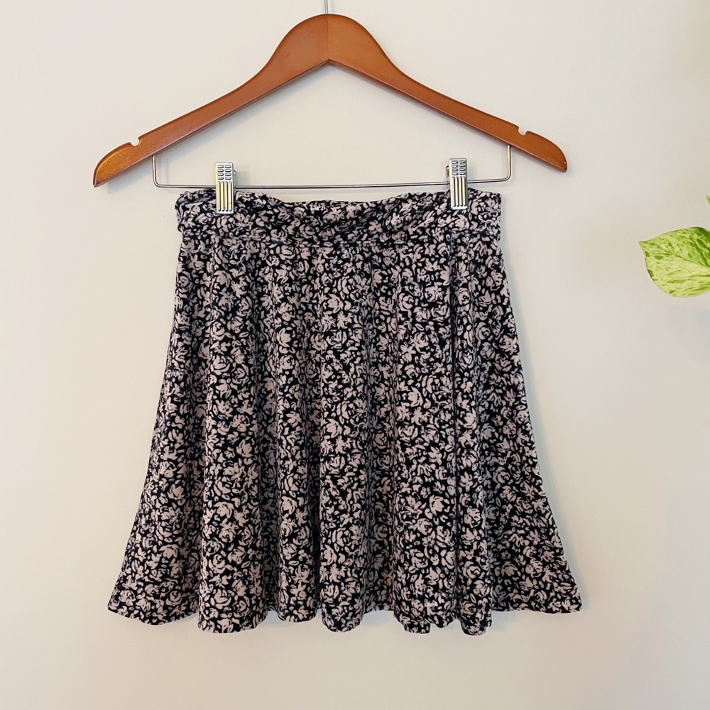 Hollister Crushed Velvet Skater Ditsy Floral Skirt